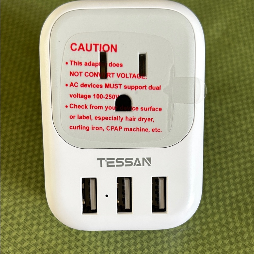 TESSAN White Power Adapter with USB Ports